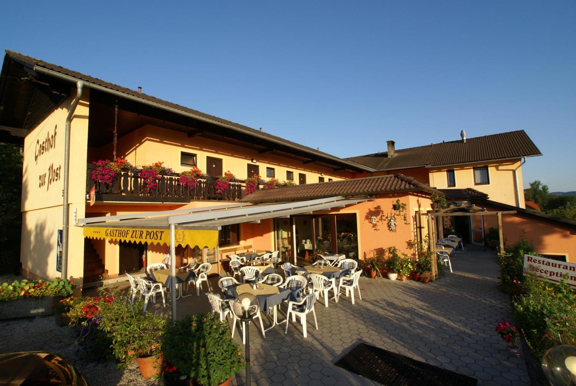 Gasthof Hotel Zur Post Ferlach Eksteriør billede