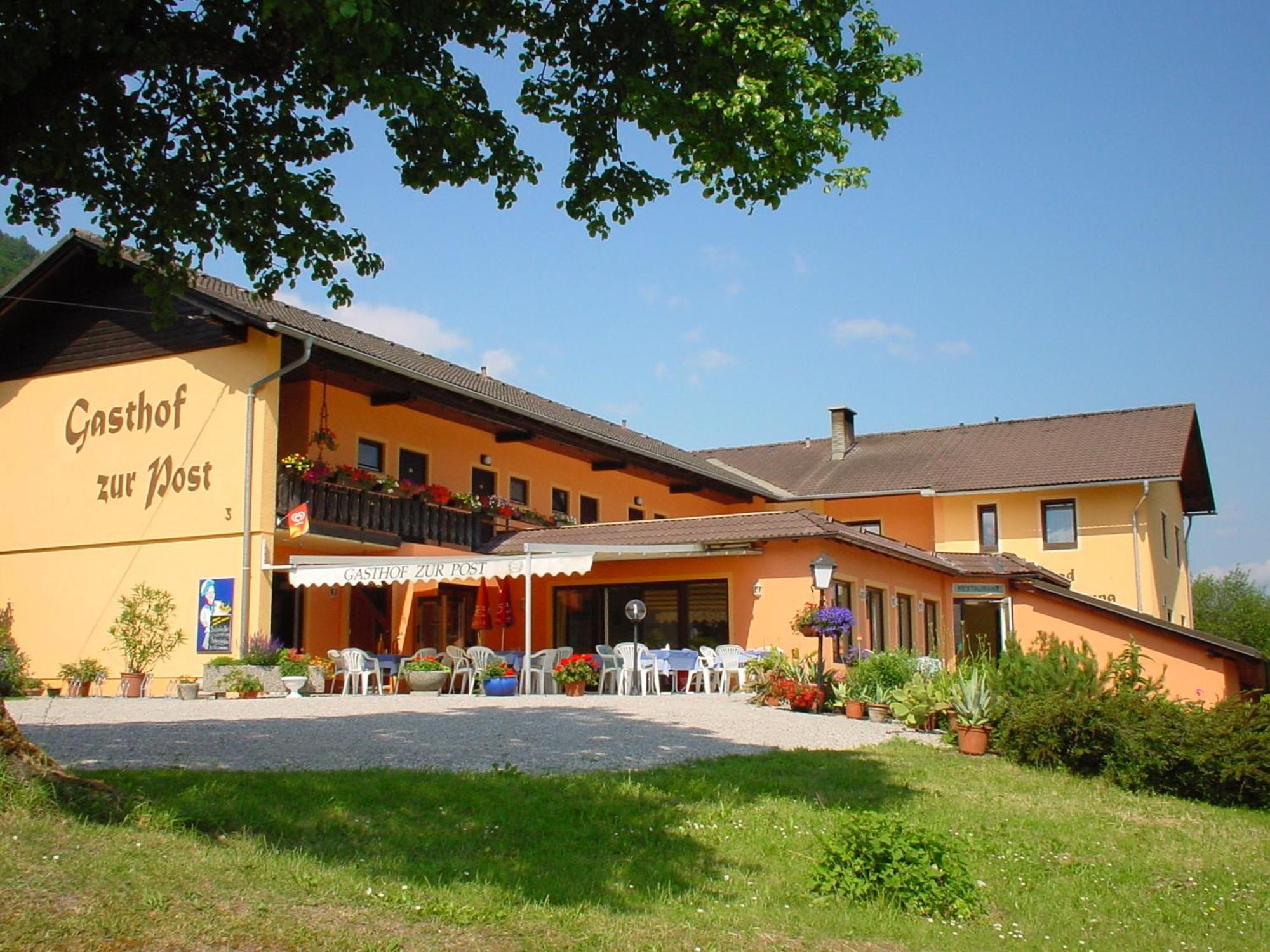 Gasthof Hotel Zur Post Ferlach Eksteriør billede